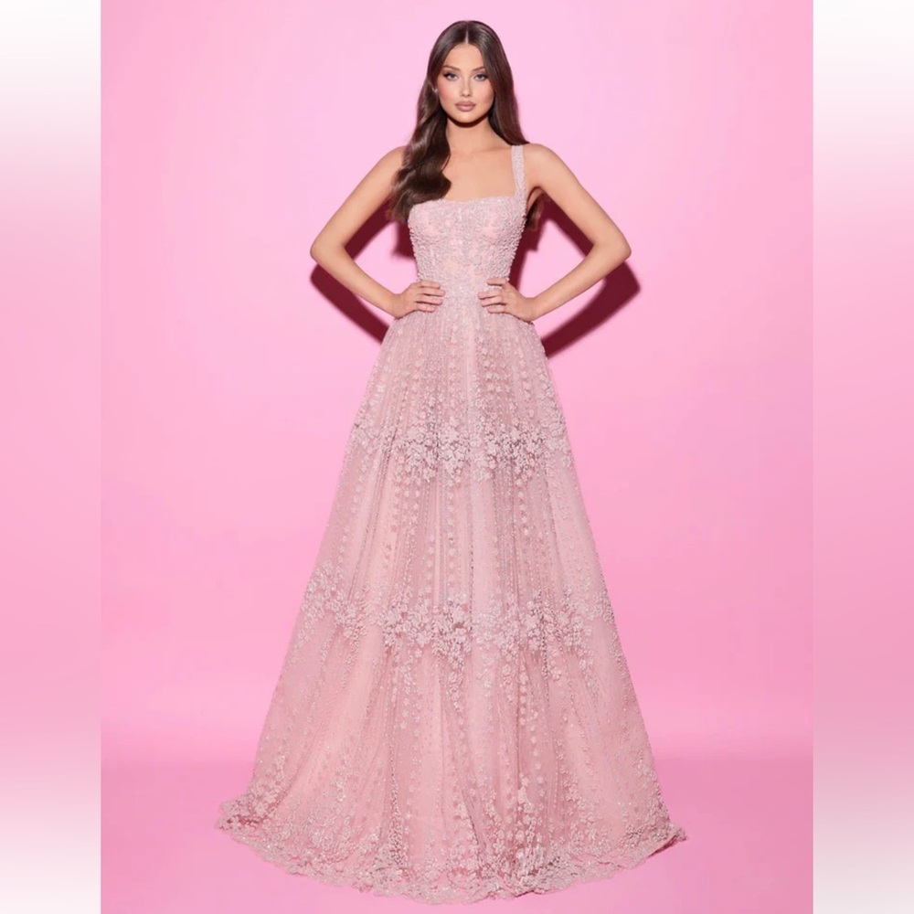Tarik Ediz floral embroidered evening gown 54036